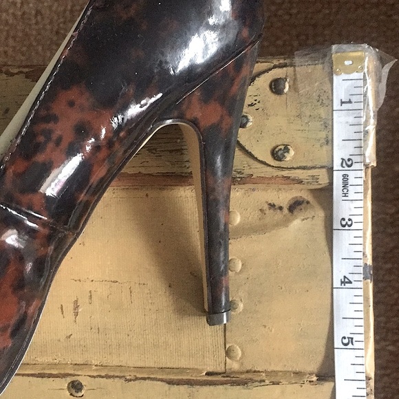 ASOS HEELS TORTOISE PATENT LEATHER PEEP TOE HIGH HEELS 9 US - Picture 3 of 10